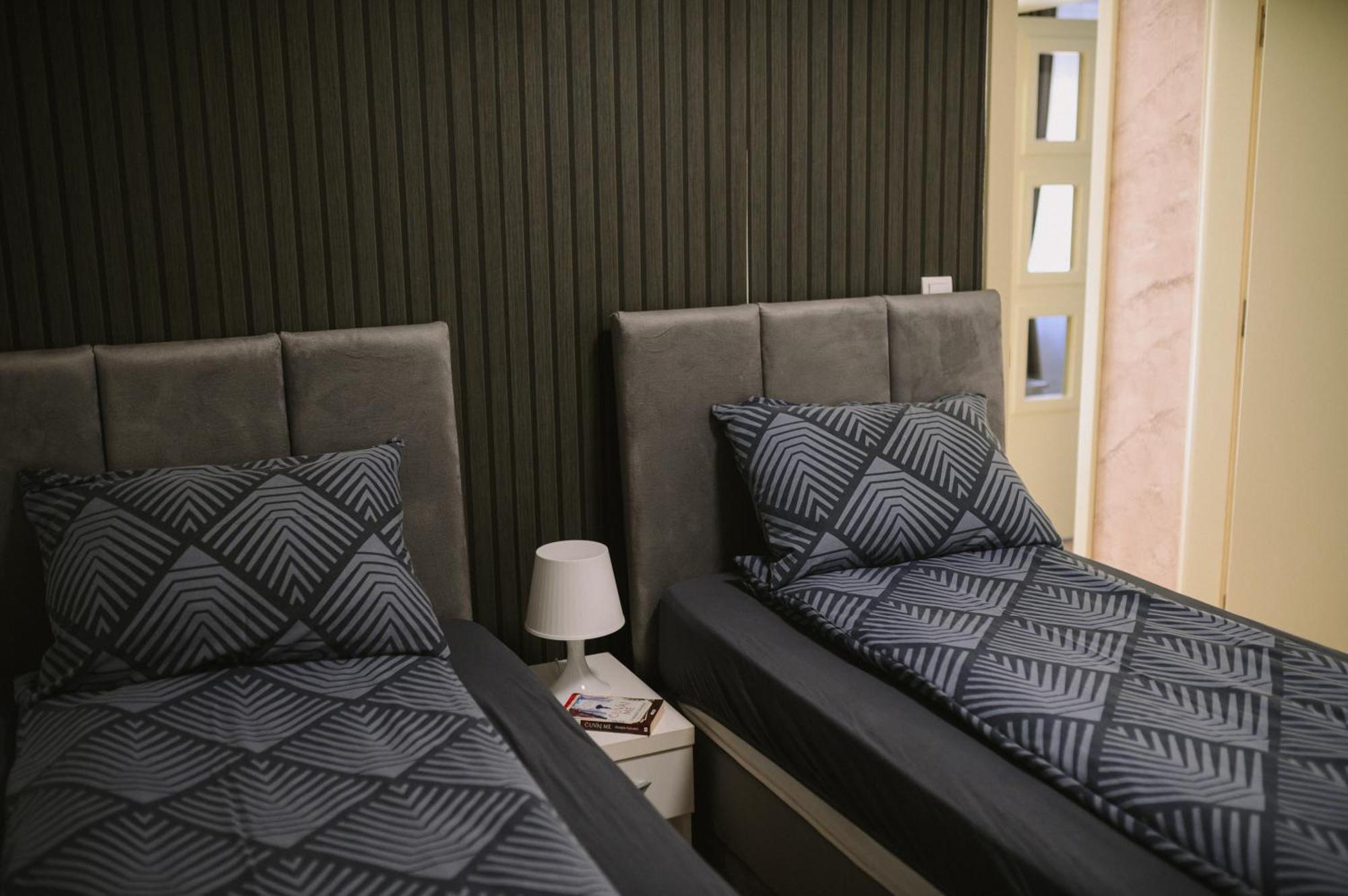 Matino Apartments 2 Valjevo Oda fotoğraf